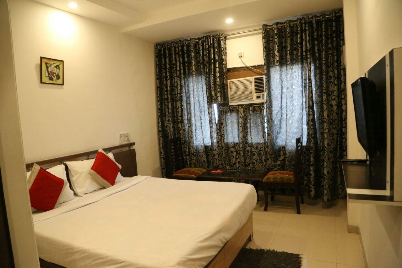 Hotel Surya Gwalior Exterior foto